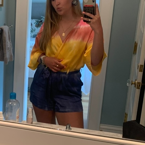 Chaser Romper women’s small Pastel Rainbow Prism Tie Dye V-neck Wrap boho urban - Picture 5 of 8